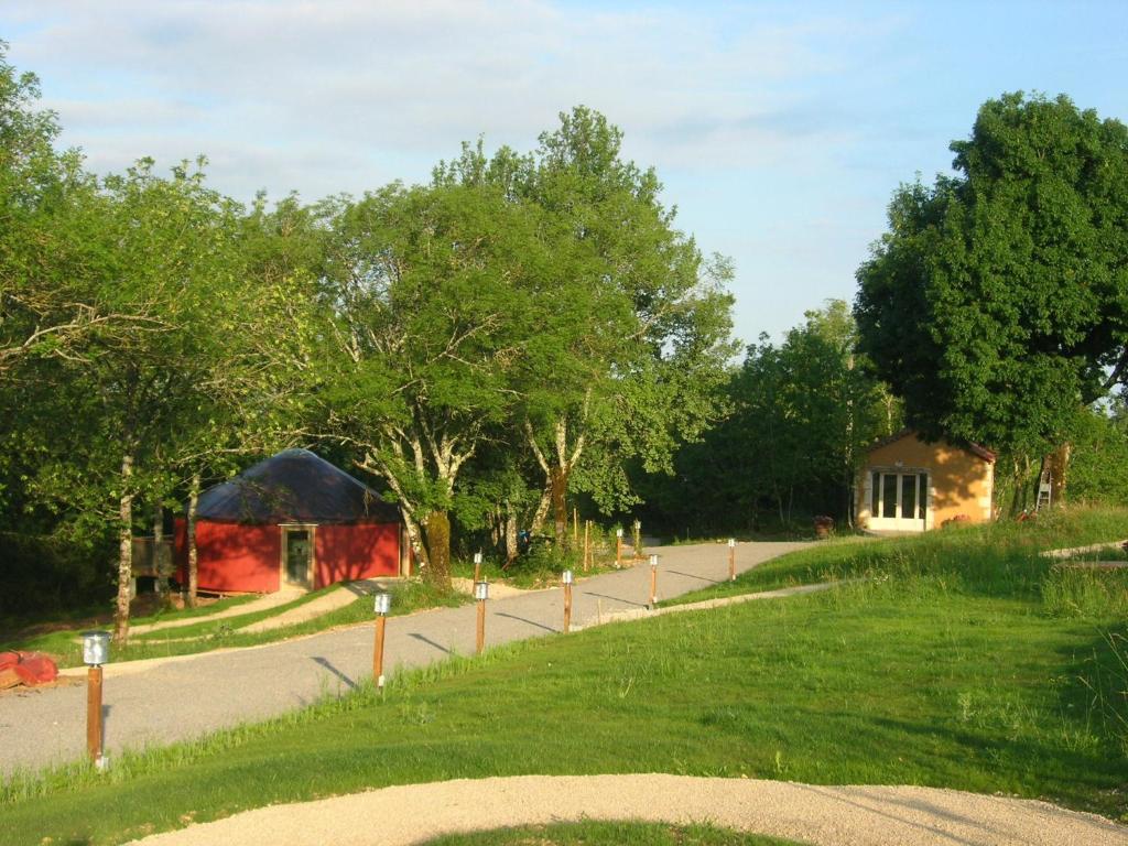 Les Hauts D'Albas Albas  Exterior foto